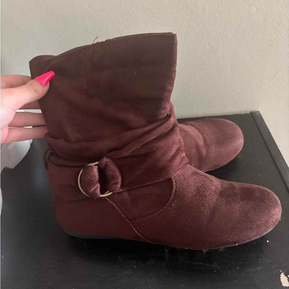 Elegant Brown Ankle Boots